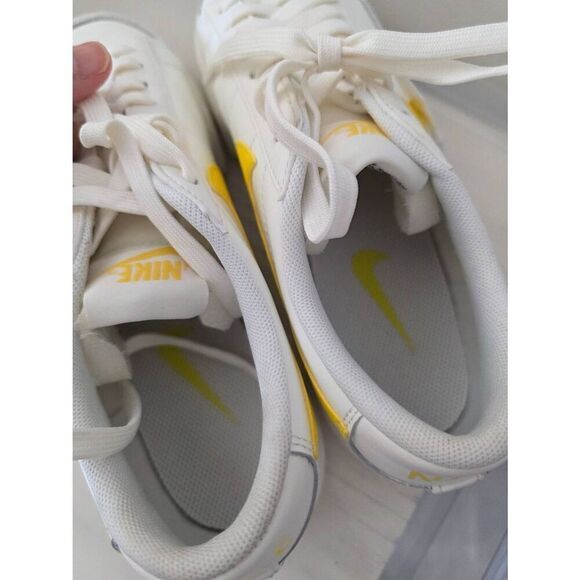 Nike Women's Nike Blazer Low Platform Size 7.5 - Picture 7 of 11